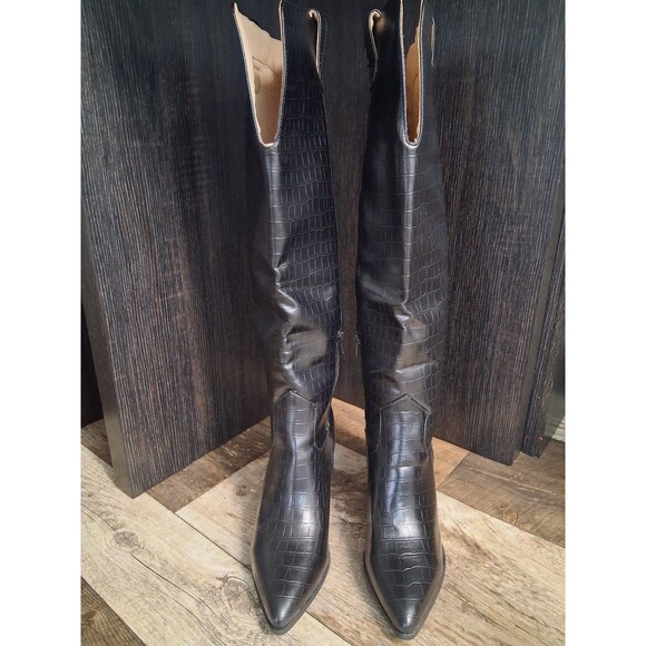 Journee Collection Shoes - NEW! Journee Therese Black Croc Textured Knee-High Boots, Size 9